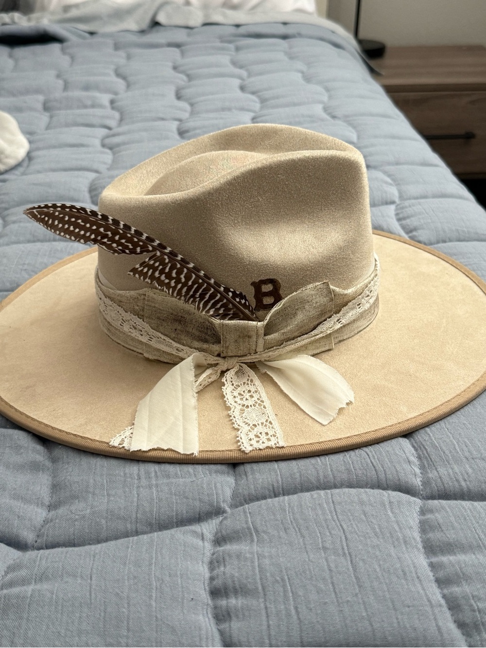 Custom Boho Feathered Wide-Brim Hat in Beige